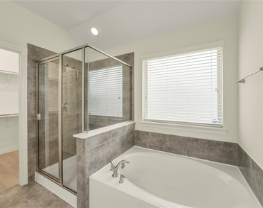 10919 Walts Run Lane - Photo Thumbnail 39