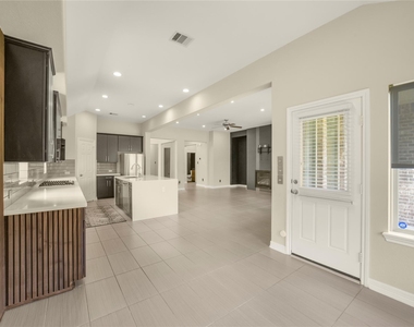 10919 Walts Run Lane - Photo Thumbnail 32