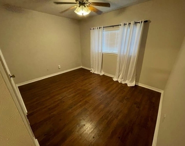 907 Welsh Avenue - Photo Thumbnail 13