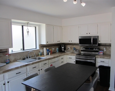 907 Welsh Avenue - Photo Thumbnail 9
