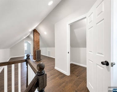22 Harrison - Photo Thumbnail 16