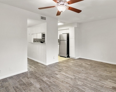 11002 Hammerly Boulevard - Photo Thumbnail 16