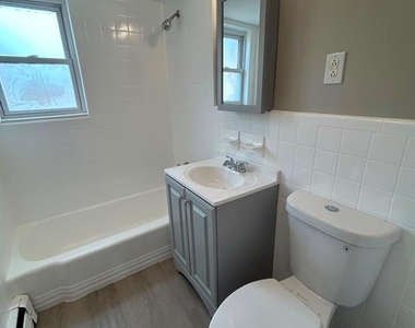 1266 Teaneck - Photo Thumbnail 1