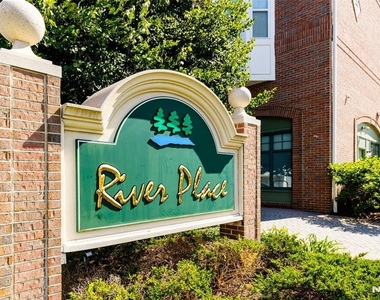 407 River - Photo Thumbnail 19