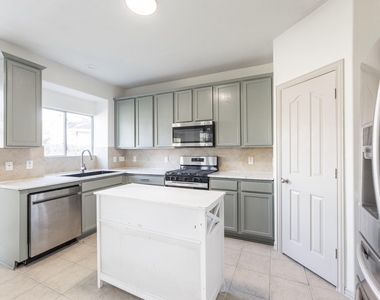 32506 Rosella Lane - Photo Thumbnail 13
