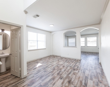 32506 Rosella Lane - Photo Thumbnail 6