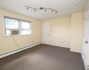 47 Van Dyke - Photo Thumbnail 16