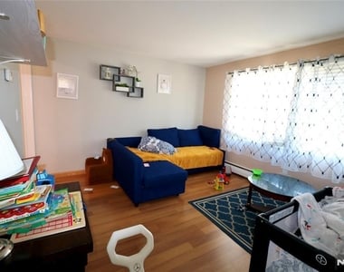 47 Van Dyke - Photo Thumbnail 6