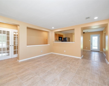 21219 Misty Brook Bend Lane - Photo Thumbnail 3
