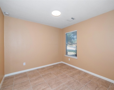 21219 Misty Brook Bend Lane - Photo Thumbnail 9