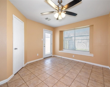 21219 Misty Brook Bend Lane - Photo Thumbnail 7