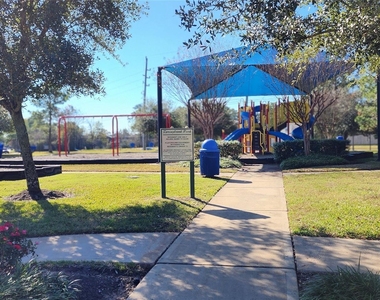 21219 Misty Brook Bend Lane - Photo Thumbnail 23