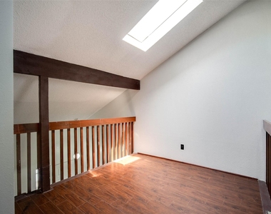 7131 Brendam Lane - Photo Thumbnail 14
