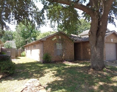 20107 Beechview Ln - Photo Thumbnail 1