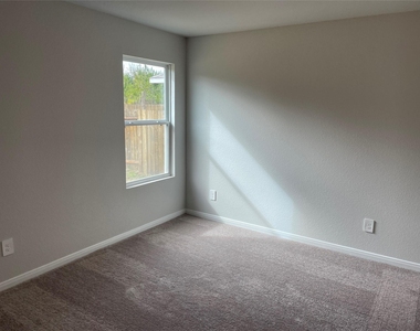 396 Road 5138 - Photo Thumbnail 3