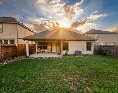 6718 Madison Heights Court - Photo Thumbnail 14