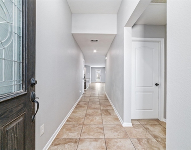 6718 Madison Heights Court - Photo Thumbnail 2