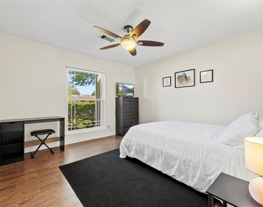 6031 Mcknight Street - Photo Thumbnail 28