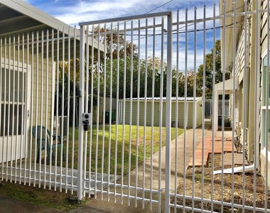2531 Watts Street - Photo Thumbnail 10