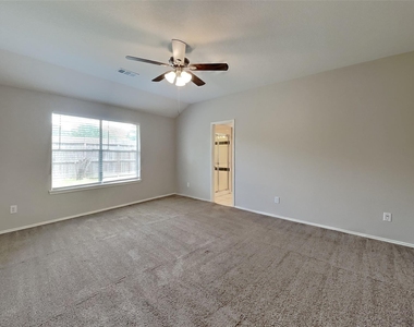 1327 Coppercrest Drive - Photo Thumbnail 7