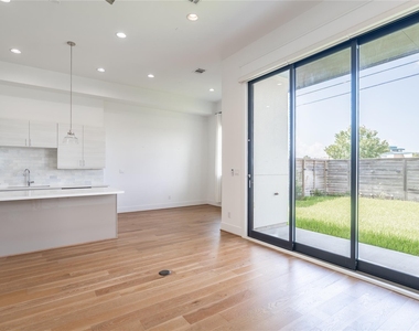 9806 Blissful Prairie Lane - Photo Thumbnail 7