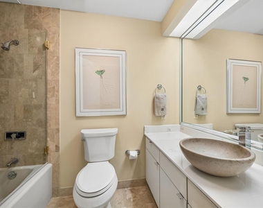 101 Westcott Street - Photo Thumbnail 15