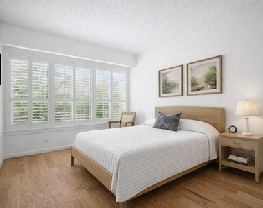 101 Westcott Street - Photo Thumbnail 14