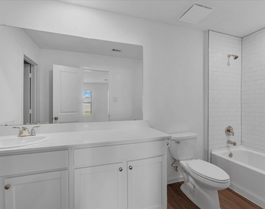 2106 Hyde Acres Street - Photo Thumbnail 7