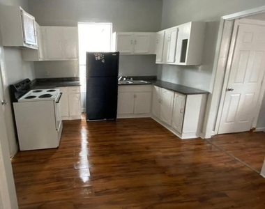 2806 Avenue M 1/2 - Photo Thumbnail 5