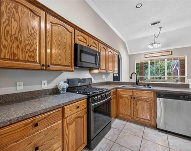 22962 Volga Drive - Photo Thumbnail 12