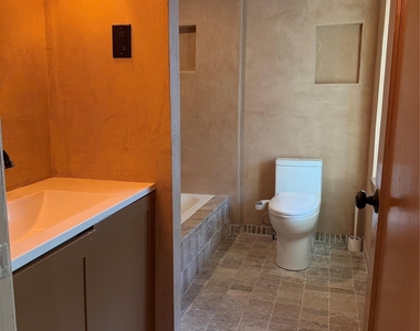 239 Westheimer Road - Photo Thumbnail 7