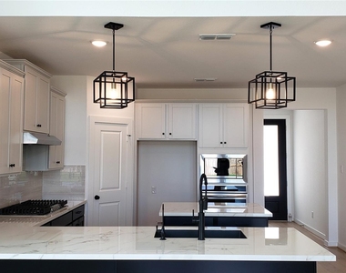 10611 Hidden Rock Drive - Photo Thumbnail 3