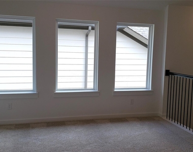 10611 Hidden Rock Drive - Photo Thumbnail 26
