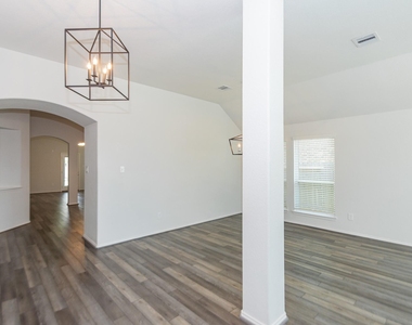 5186 Dry Hollow Drive - Photo Thumbnail 6