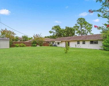 11102 Endicott Lane - Photo Thumbnail 29