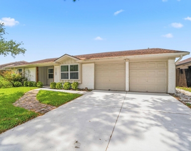 11102 Endicott Lane - Photo Thumbnail 34