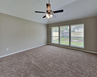 2222 Friarwood Trail - Photo Thumbnail 8