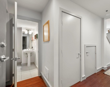 3311 Yupon Street - Photo Thumbnail 5