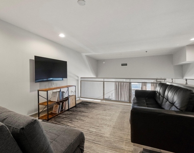 3311 Yupon Street - Photo Thumbnail 24
