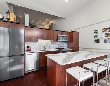 3311 Yupon Street - Photo Thumbnail 10