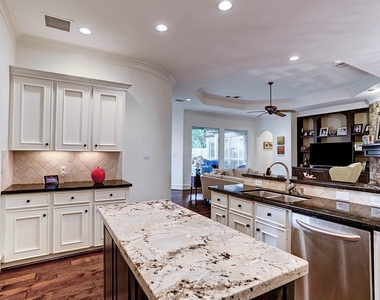 13323 Brentonwood Lane - Photo Thumbnail 9