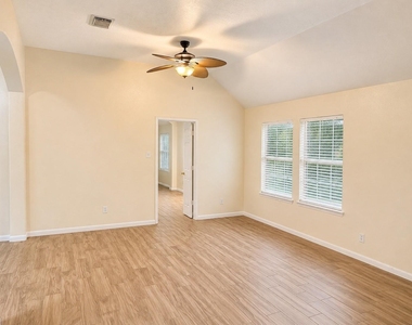 20539 Westfield Estates Drive - Photo Thumbnail 7