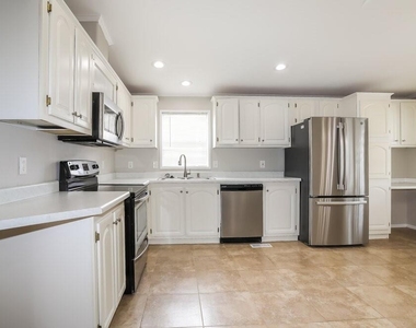 21039 Sweet Blossom Lane - Photo Thumbnail 6