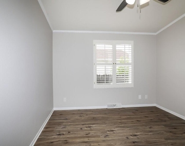 21039 Sweet Blossom Lane - Photo Thumbnail 11