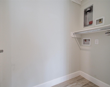2818 Grand Fountains Drive - Photo Thumbnail 30