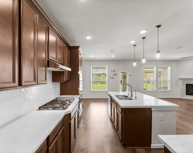 3850 Chapman Bluff Drive - Photo Thumbnail 7