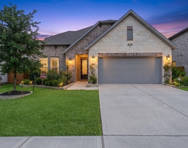 3850 Chapman Bluff Drive - Photo Thumbnail 1