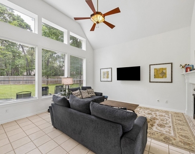 14 Guinevere Place - Photo Thumbnail 14