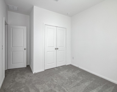 519 Louis Lane - Photo Thumbnail 21