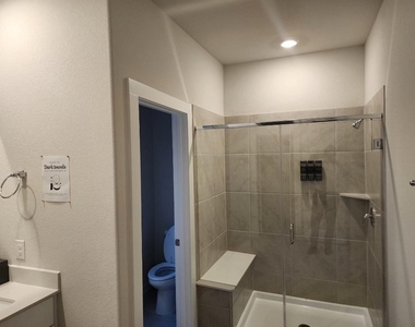 1520 Red Acer Drive - Photo Thumbnail 9